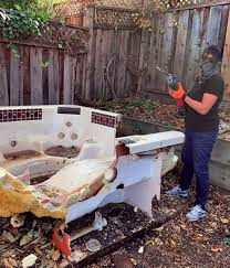 Best Basement Cleanout  in New London, IA